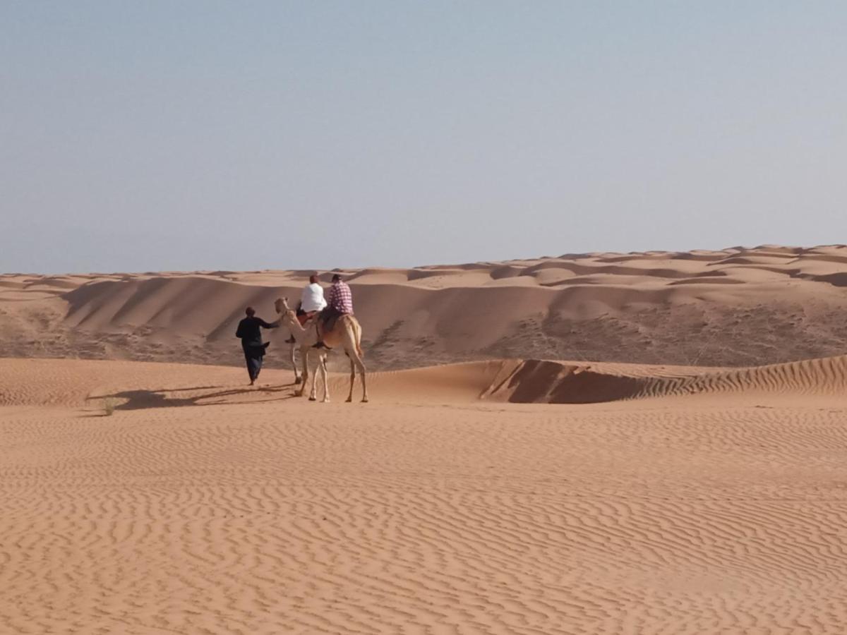 Silent Dunes Camp Hawiyah